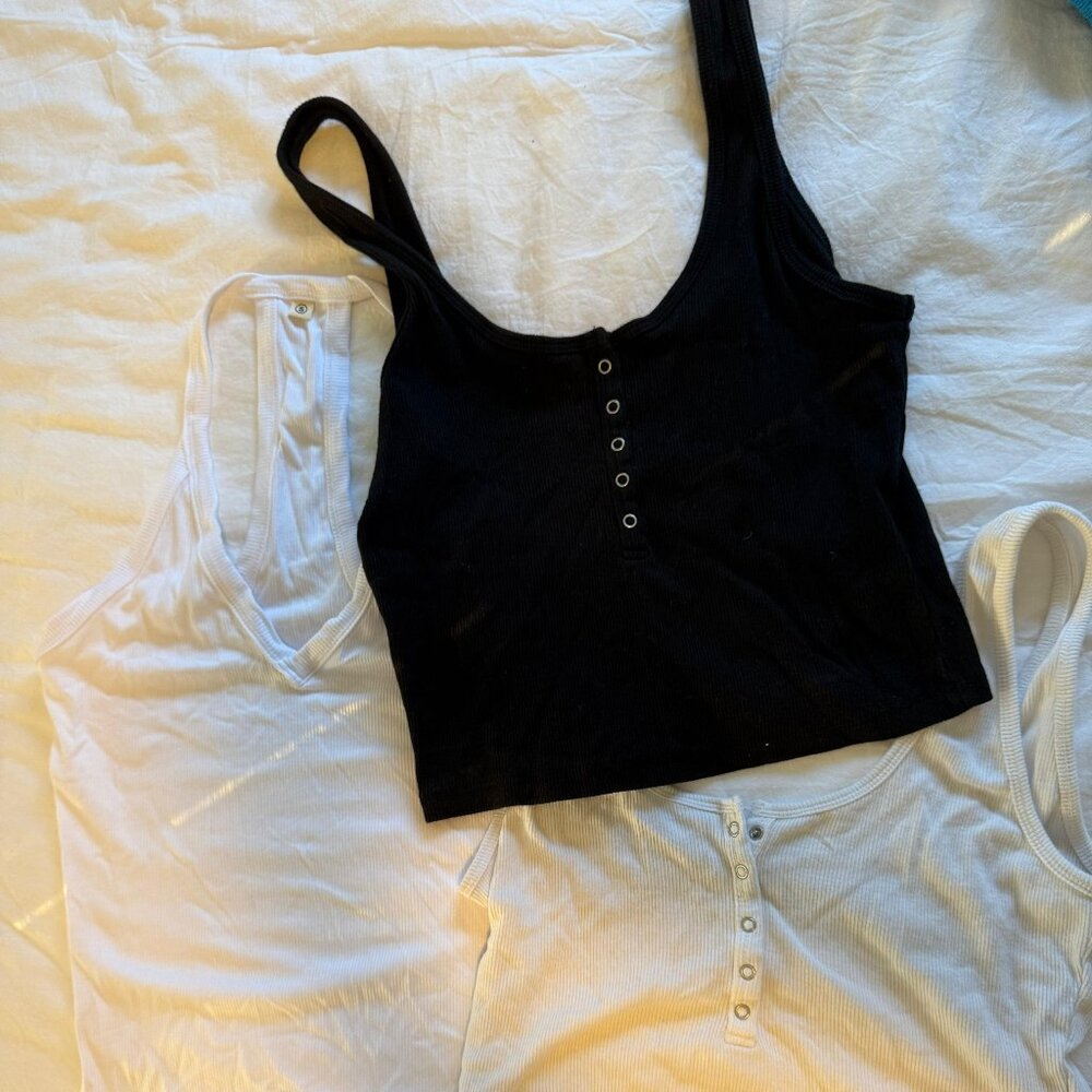 3 Pieces Tank Top  Size Small